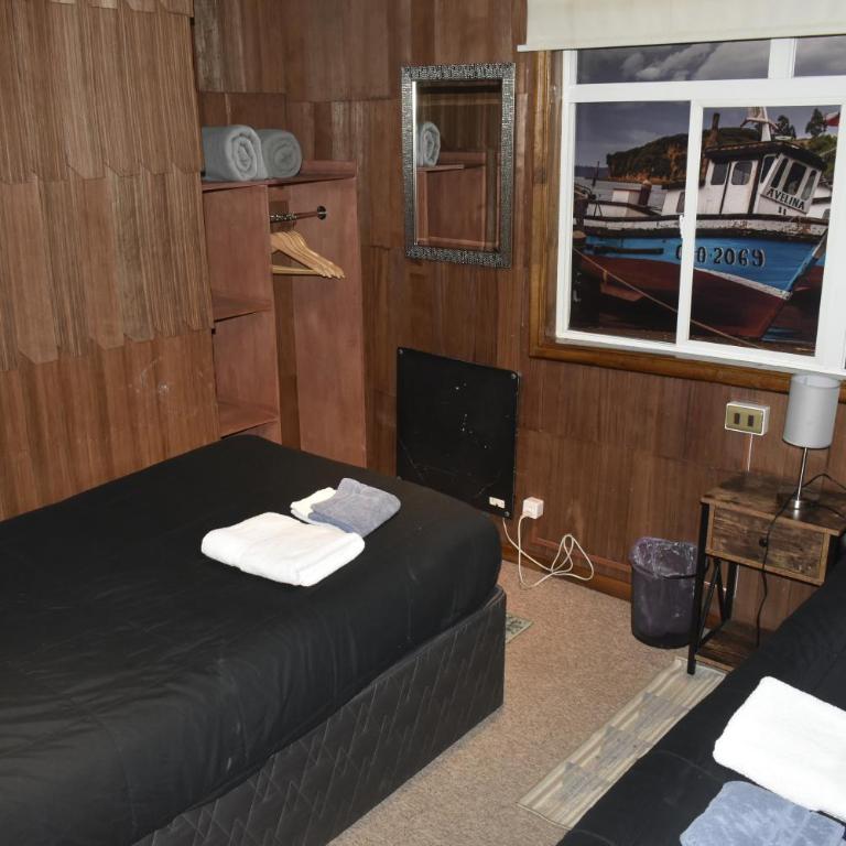 Estación Hostel - Twin Room with Shared Bathroom - 21