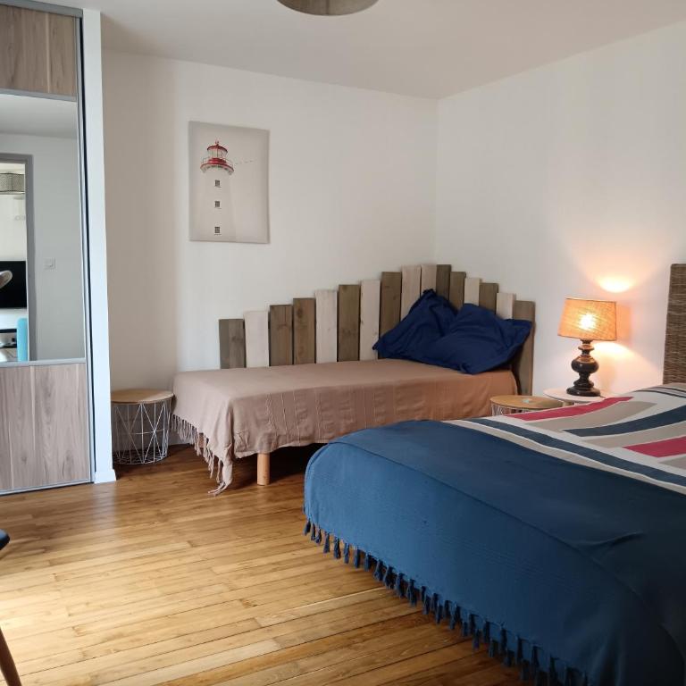 Maison avec jardin clos proche plage et commodités - Three-Bedroom Home - 8