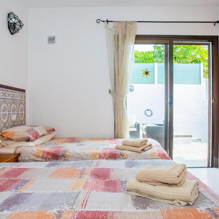 Casa Mimosa - Three-Bedroom Vacation Home - 8