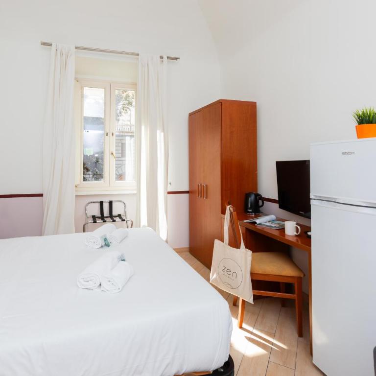 Rental in Rome 2012 Guest House - ZEN16 - Camera Quadrupla - 11