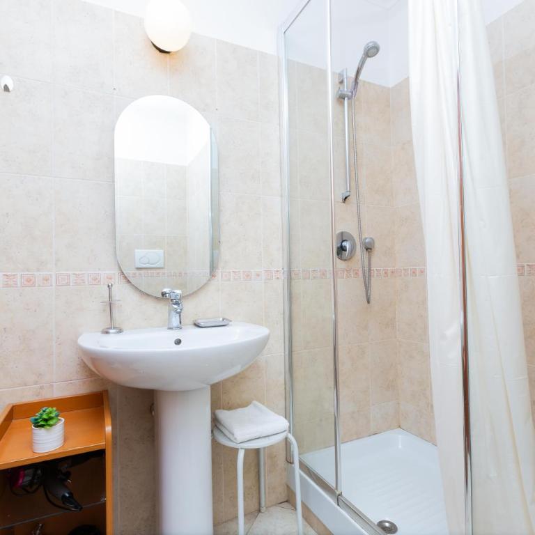 Rental in Rome 2012 Guest House - ZEN16 - Camera Quadrupla - 5
