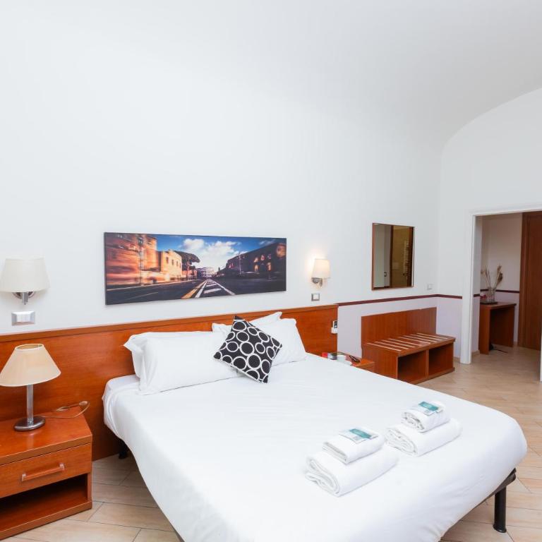 Rental in Rome 2012 Guest House - ZEN16 - Camera Familiare - 5