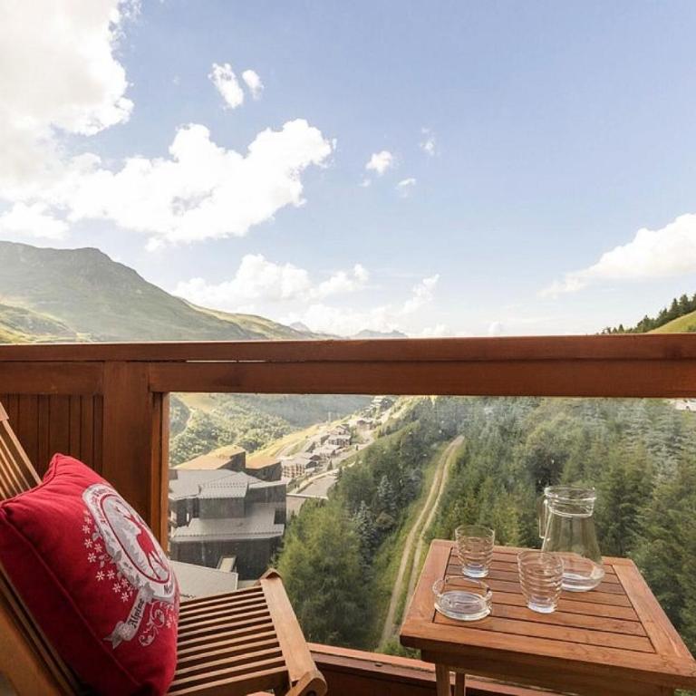 Résidence Boedette A - Appartement rénové · Départ et retour skis aux pieds · Balcon vue montagnes MAE-1114 - Studio - 2