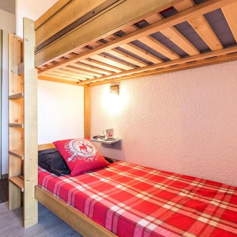 Résidence Boedette A - Appartement rénové · Départ et retour skis aux pieds · Balcon vue montagnes MAE-1114 - Studio - 9