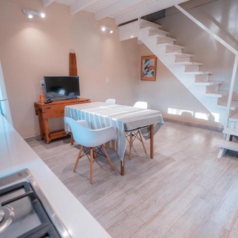 La Santina Posada de Campo & Eventos - Habitación Cuádruple - vistas al jardín - 18