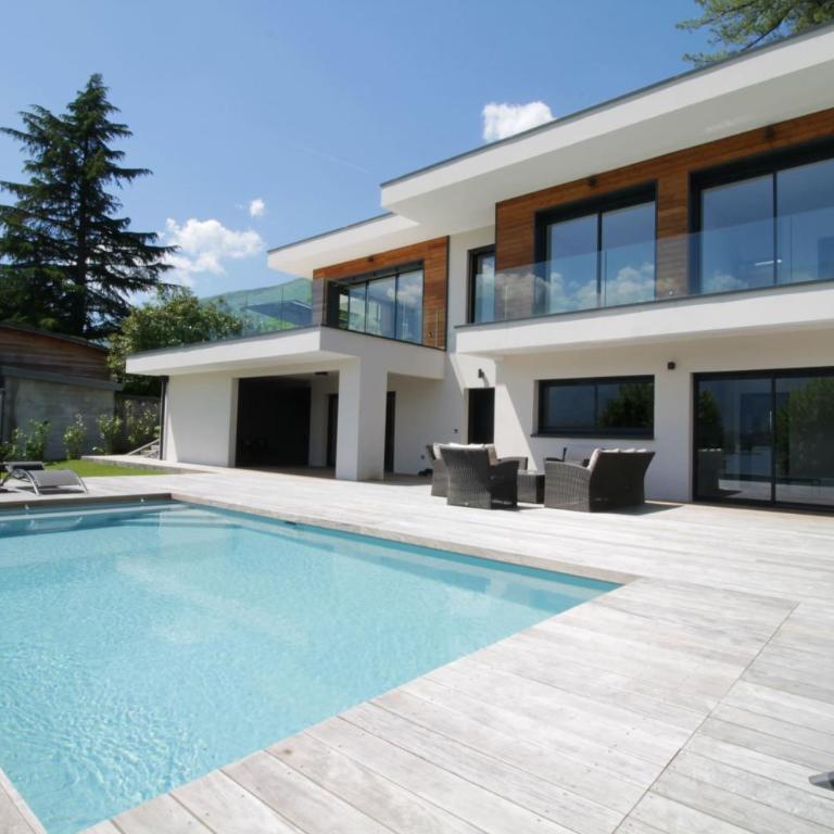 Villa Piscine chauffée vue et accès lac climatisation - Villa - 2