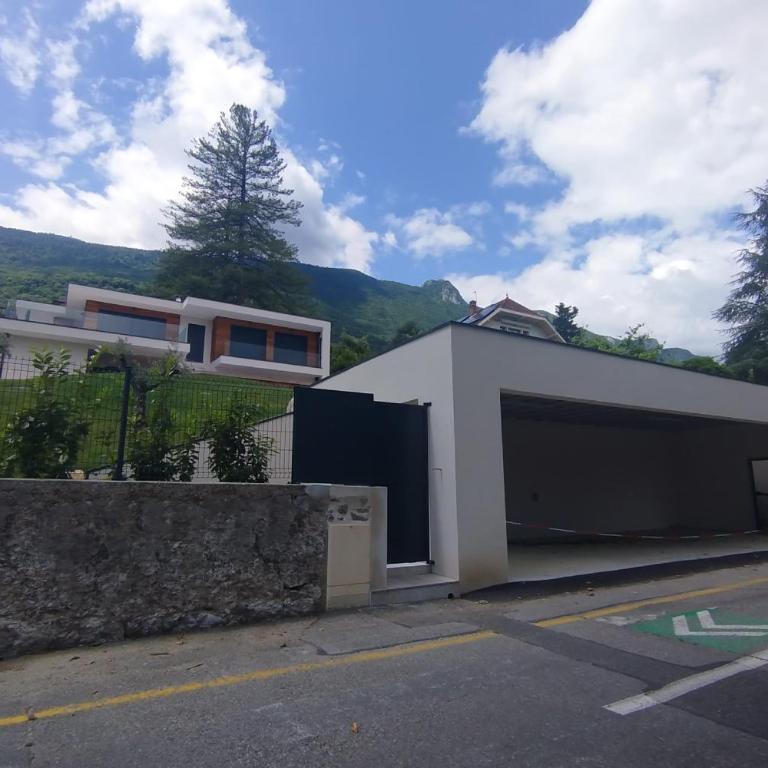 Villa Piscine chauffée vue et accès lac climatisation - Villa - 45