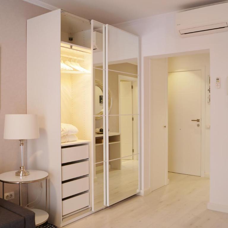 Comfortable 2 BR Terrace Apartment Beach & Center 4 Guests - Apartamento con terraza - 31