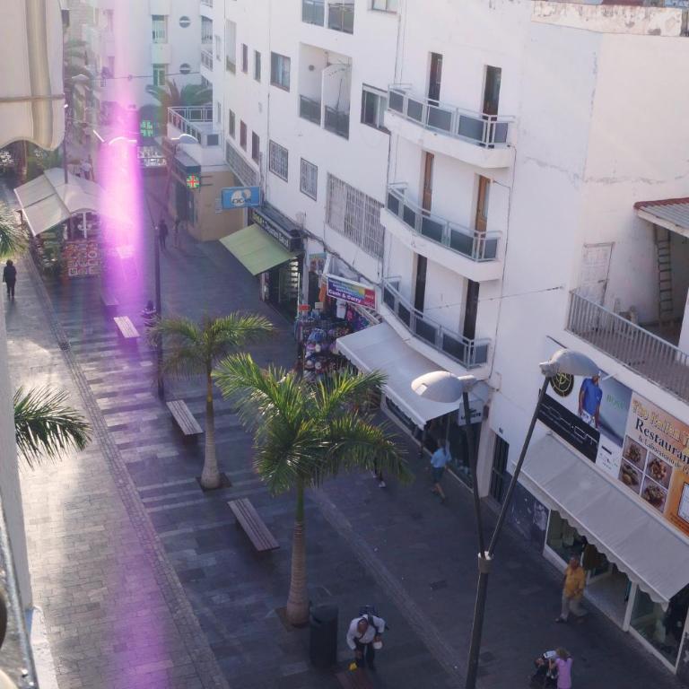 Comfortable 2 BR Terrace Apartment Beach & Center 4 Guests - Apartamento con terraza - 18