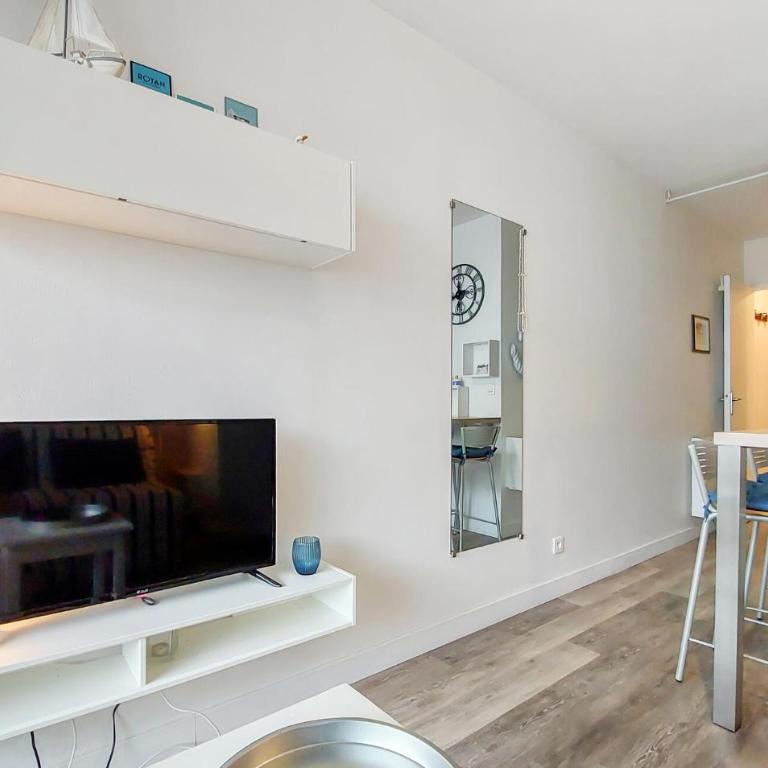 1 Bedroom Amazing Apartment In Royan - Appartement 1 Chambre - 10