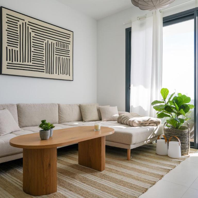 Las Lomas del Higueron - Brand New Apartment - Apartamento - 3