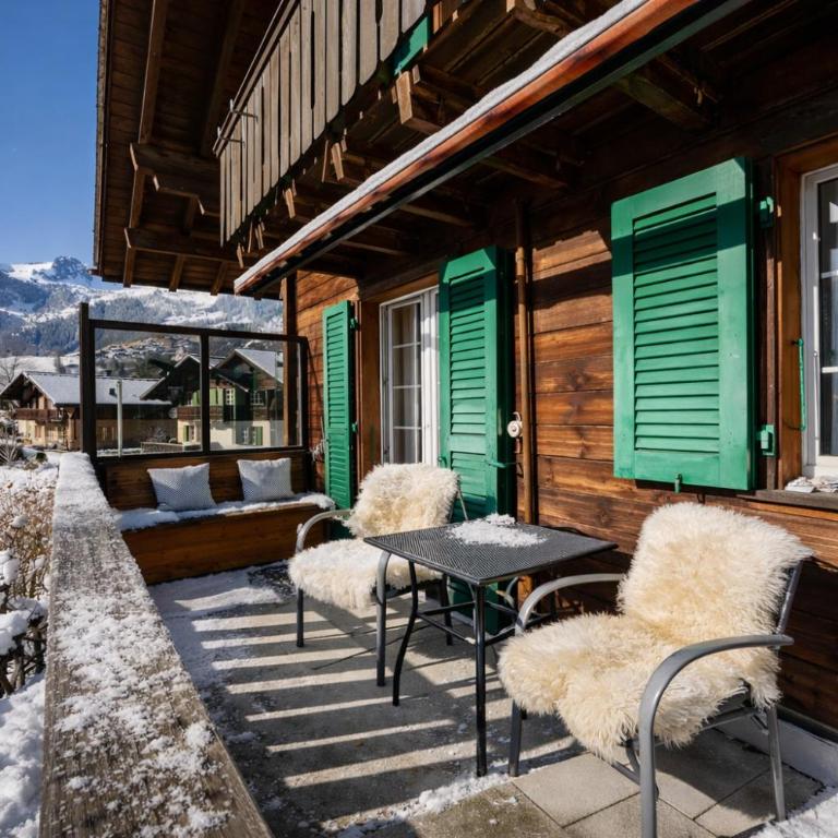 Cozy traditional Chalet, Stunning Mountain Views - Chalet - 24