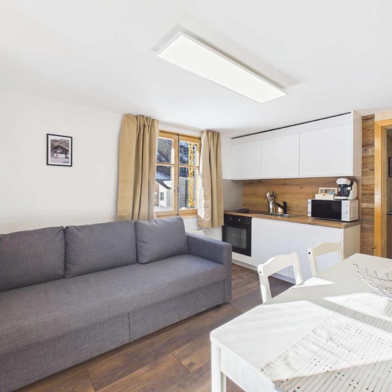 Spacious Alpine Family Apartment near Zermatt - Apartment - 5