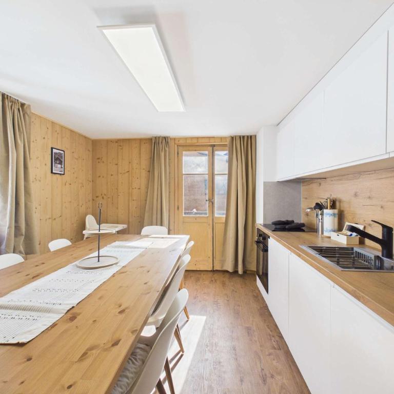 Family-Friendly Apartment for 8 near Zermatt - Apartment - 4