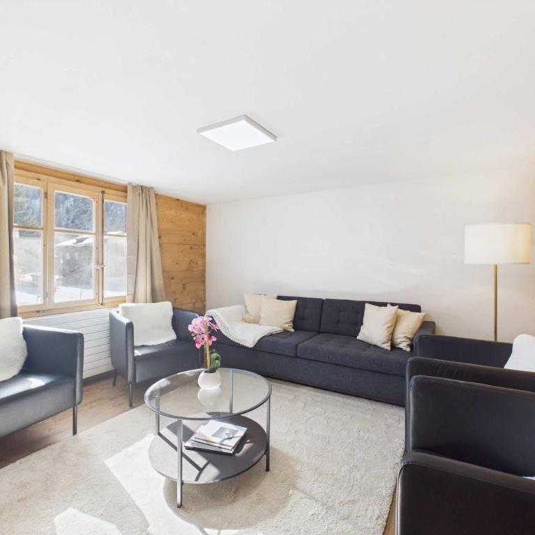 Family-Friendly Apartment for 8 near Zermatt - Apartment - 8