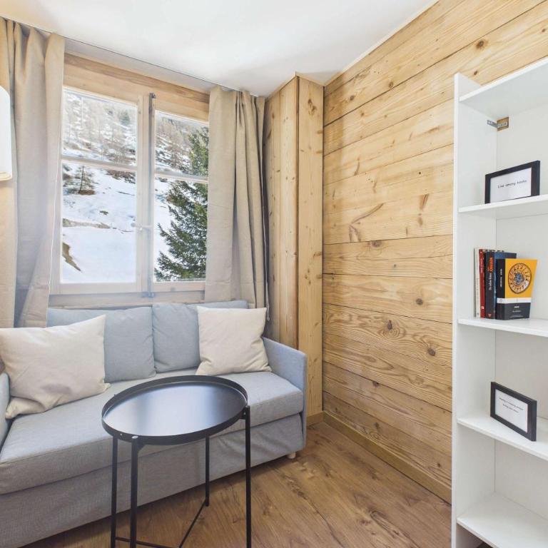 Family-Friendly Apartment for 8 near Zermatt - Apartment - 13