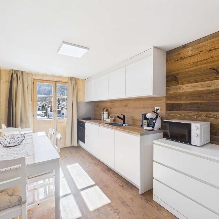 Apartment with Incredible Views near Zermatt - Apartment - 7