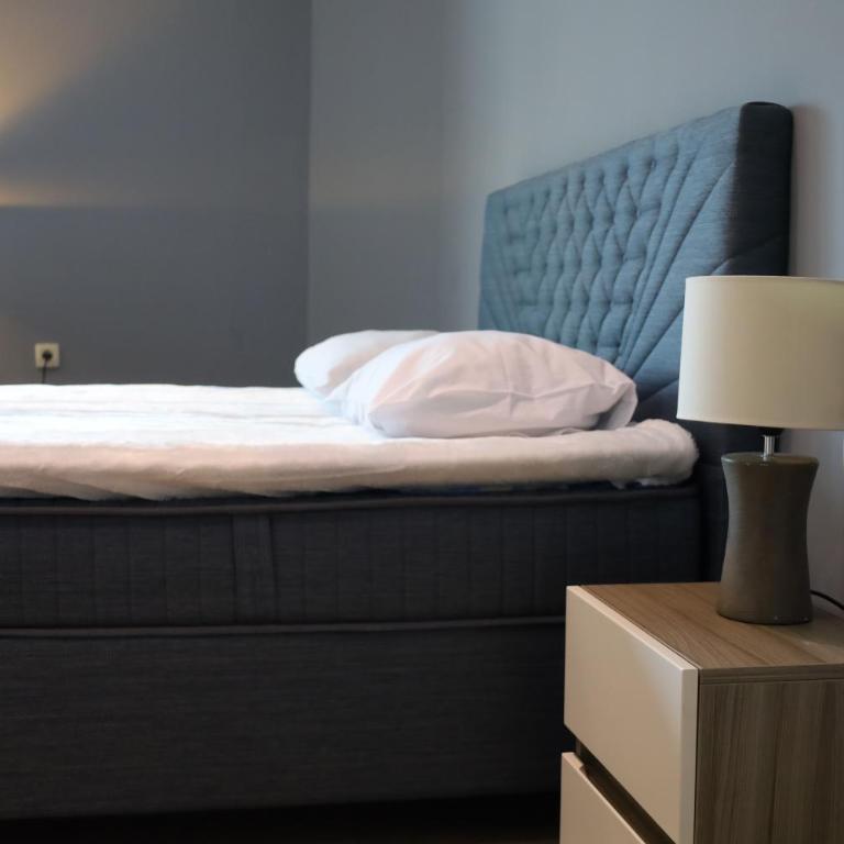 Status-M Apartments Franca - King Studio with Sofa Bed - 12