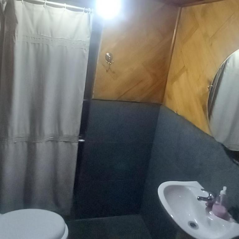 Estación Hostel - Single Room with Shared Bathroom - 24