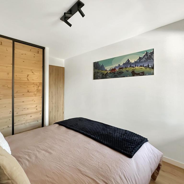 DBA104 - 4 pieces 6 pers Centre village Carroz - Three-Bedroom Apartment with Balcony - 8
