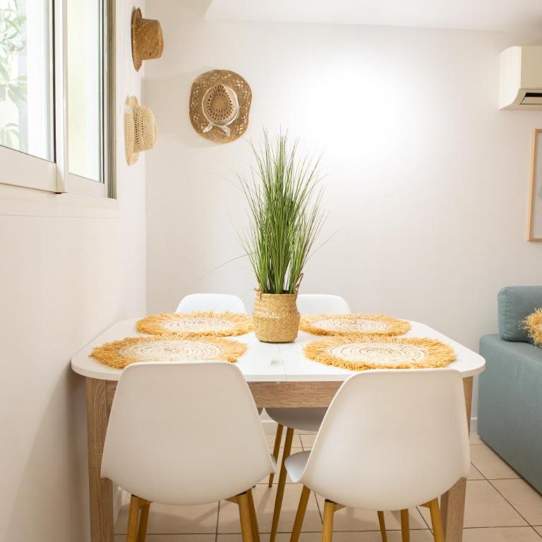 Duplex carré d'or au calme sur cour 100m de la plage - Appartement 3 Chambres - 6