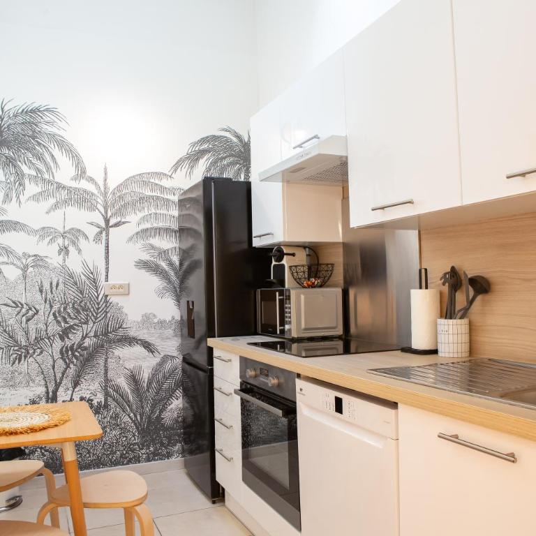 Duplex carré d'or au calme sur cour 100m de la plage - Appartement 3 Chambres - 11