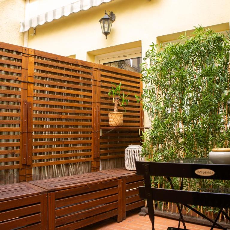 Duplex carré d'or au calme sur cour 100m de la plage - Appartement 3 Chambres - 24
