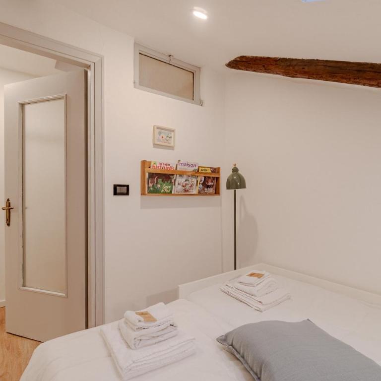 GuestHost - Quadrilatero Cozy Wooden Flat - Appartamento con 2 Camere da Letto - 13