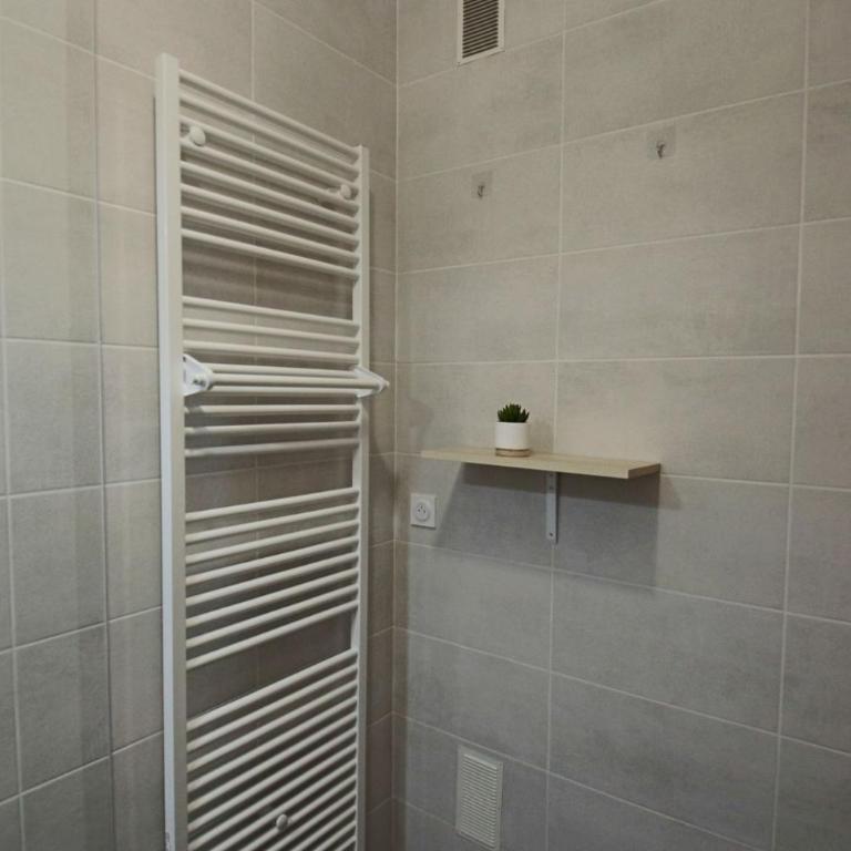 Appartement T2 55 m2 une chambre et garage - Appartement 1 Chambre - 25