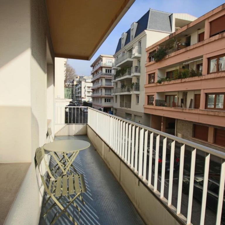 Appartement T2 55 m2 une chambre et garage - Appartement 1 Chambre - 30