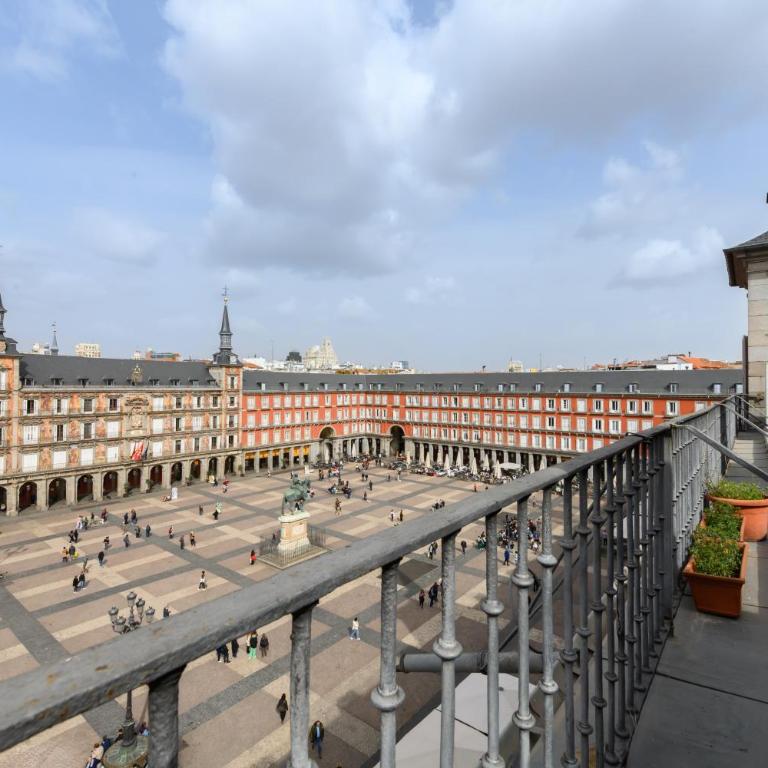 TOL241 - Espectacular Piso de 2 dormitorios en la Plaza Mayor, en el centro de Madrid - Two-Bedroom Apartment - 44