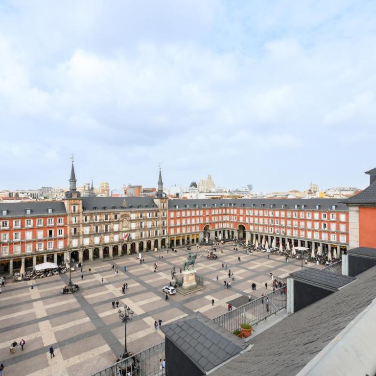 TOL241 - Espectacular Piso de 2 dormitorios en la Plaza Mayor, en el centro de Madrid - Two-Bedroom Apartment - 45