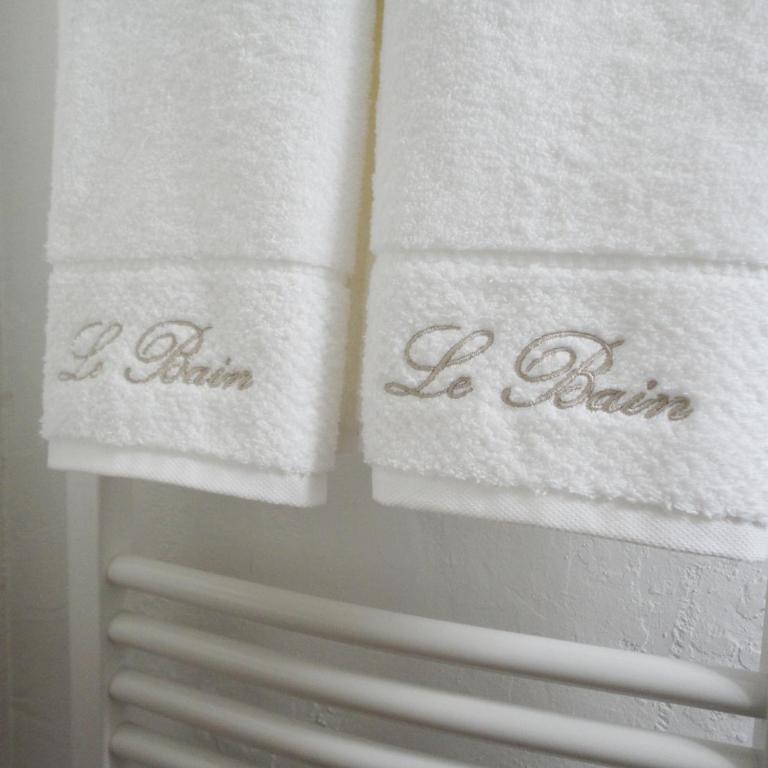La Chênaie De Gordes - Chambre Double avec Salle de Bains Privative - 9