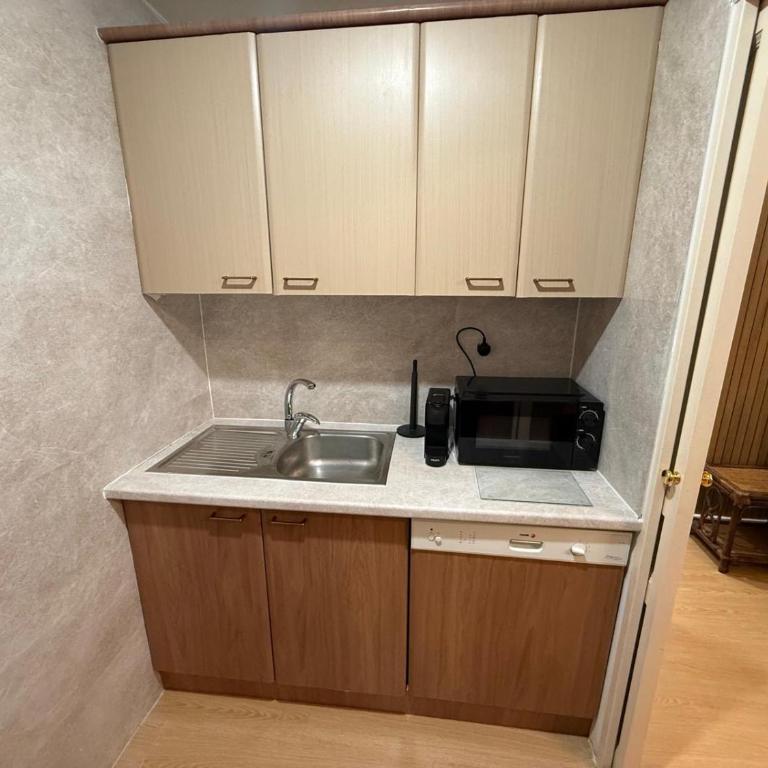 2BR-2BA - 4 min Palais & Beach - Central Cannes - Appartement 2 Chambres - 16