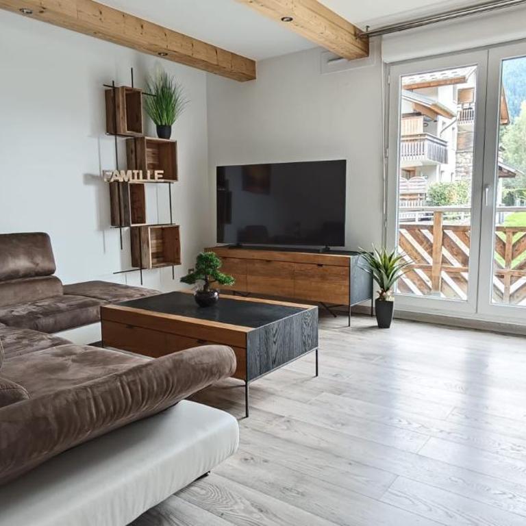Grand appartement familial 10 pers, Séez - Three-Bedroom Apartment with View - 6