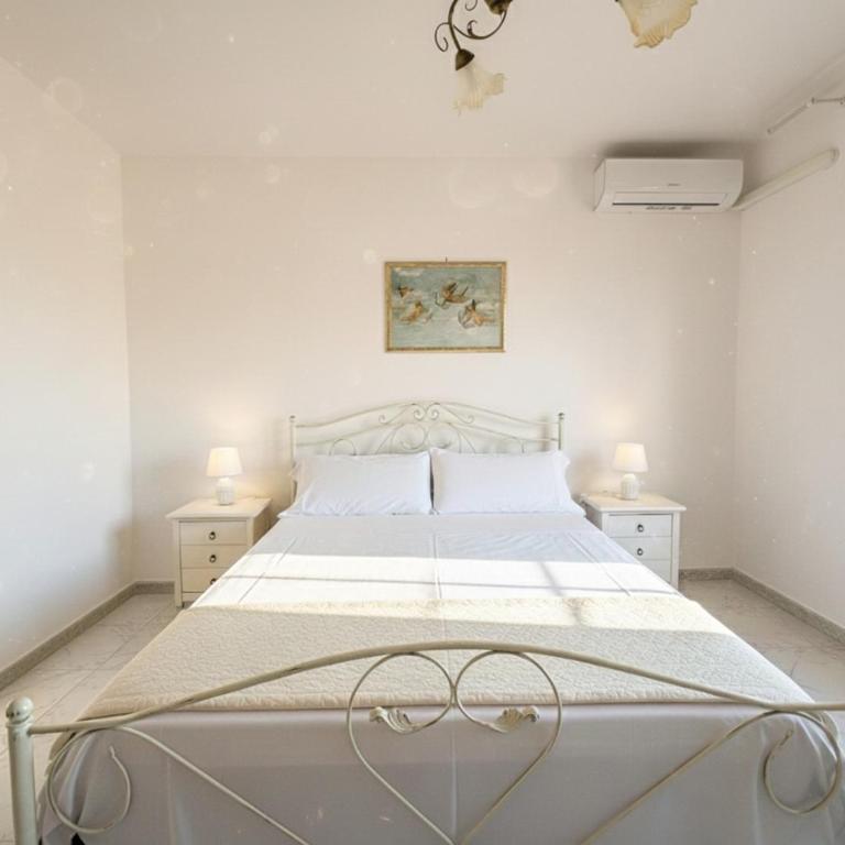 Family & Friends Holiday Villa by Diddoi - Five-Bedroom House - 28