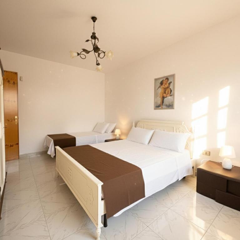 Family & Friends Holiday Villa by Diddoi - Five-Bedroom House - 30