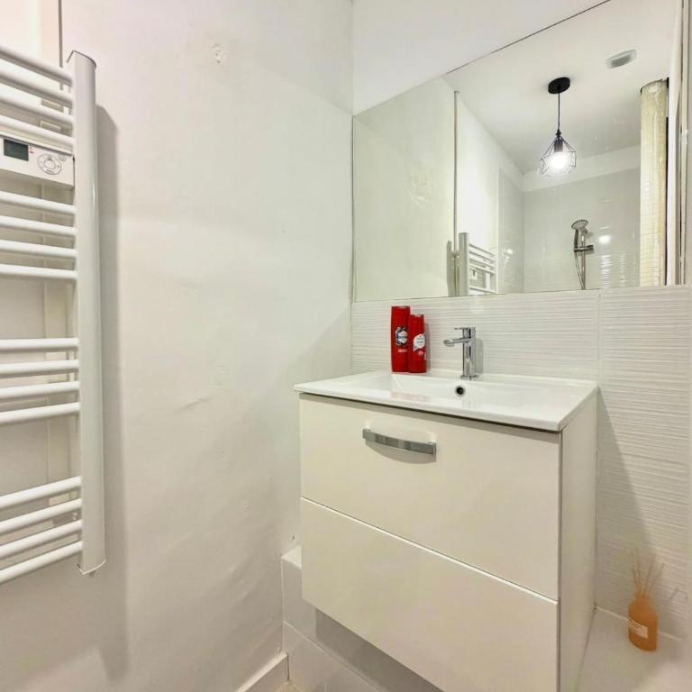 L'Etoile Rouge - T2 Proche Gare et Centre Ville - Apartment mit 1 Schlafzimmer - 7