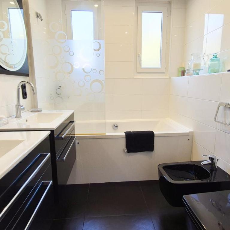 Charmante Villa individuelle Niçoise avec piscine privée proche Monaco - Villa - 19