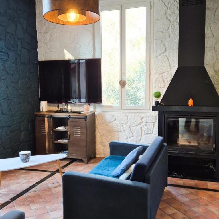 Charmante Villa individuelle Niçoise avec piscine privée proche Monaco - Villa - 32