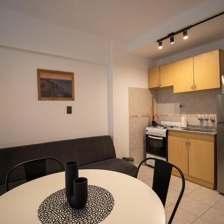 Colon y Olavarria - One-Bedroom Apartment - 11