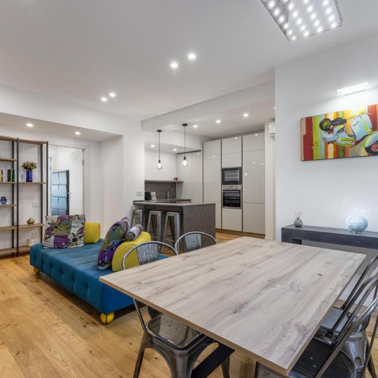 Historic center - Renovated designer apartment - Wi-Fi - Appartamento con 2 Camere da Letto - 5