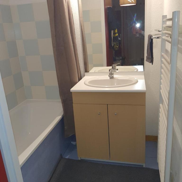 Vacances à la montagne pour 4 à 6 personnes - Apartment mit 1 Schlafzimmer - 24