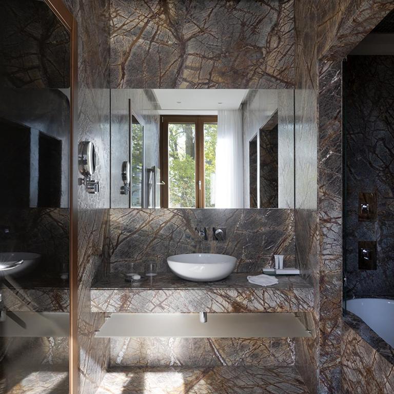 Villa Lario Resort Mandello - Executive suite with Lake view and Terrace - 3