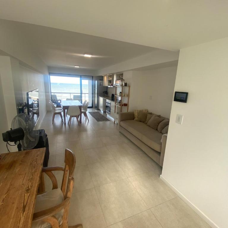 Departamento vanguardista frente al mar - Apartamento de 2 dormitorios - 12