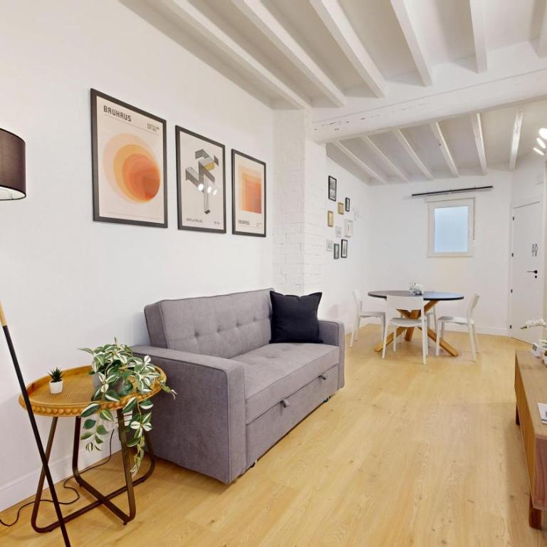 Friendly Apartment City Center III - Two-Bedroom Apartment - 1