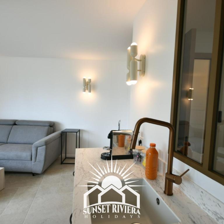 LE PORT VAUBAN Harbor view for 4 by Sunset - Appartement - 14