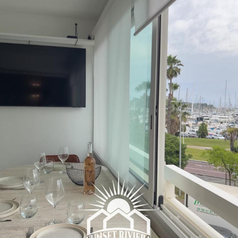 LE PORT VAUBAN Harbor view for 4 by Sunset - Appartement - 18