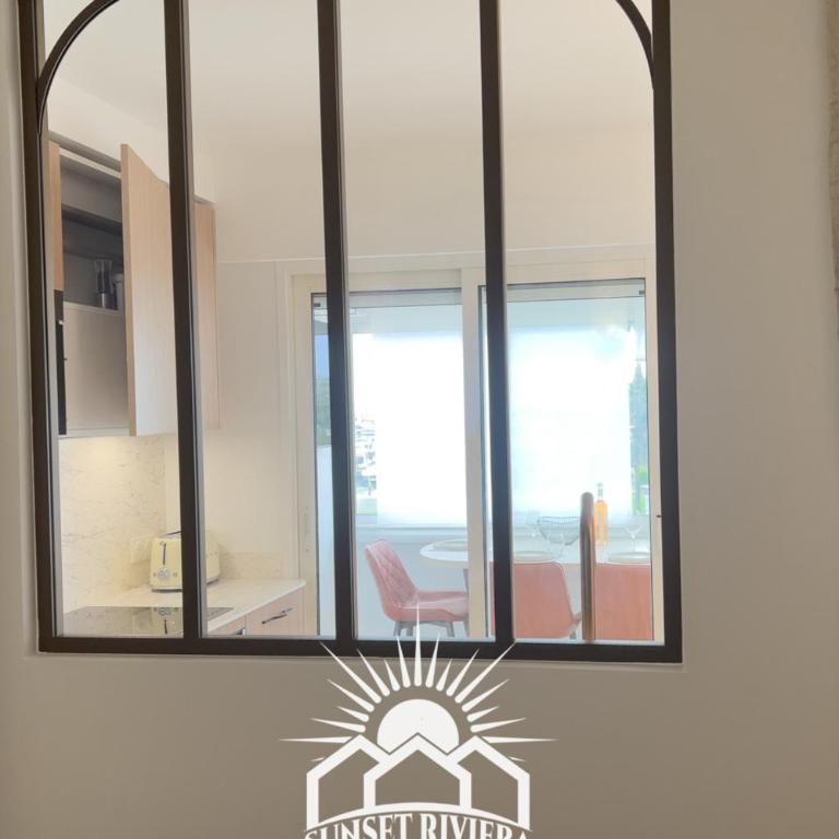 LE PORT VAUBAN Harbor view for 4 by Sunset - Appartement - 40