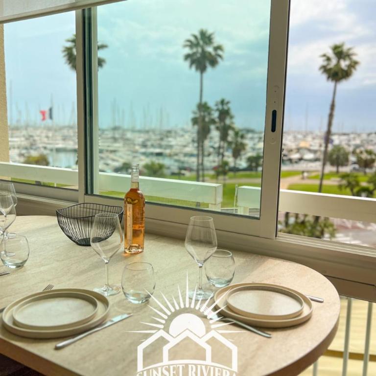 LE PORT VAUBAN Harbor view for 4 by Sunset - Appartement - 46
